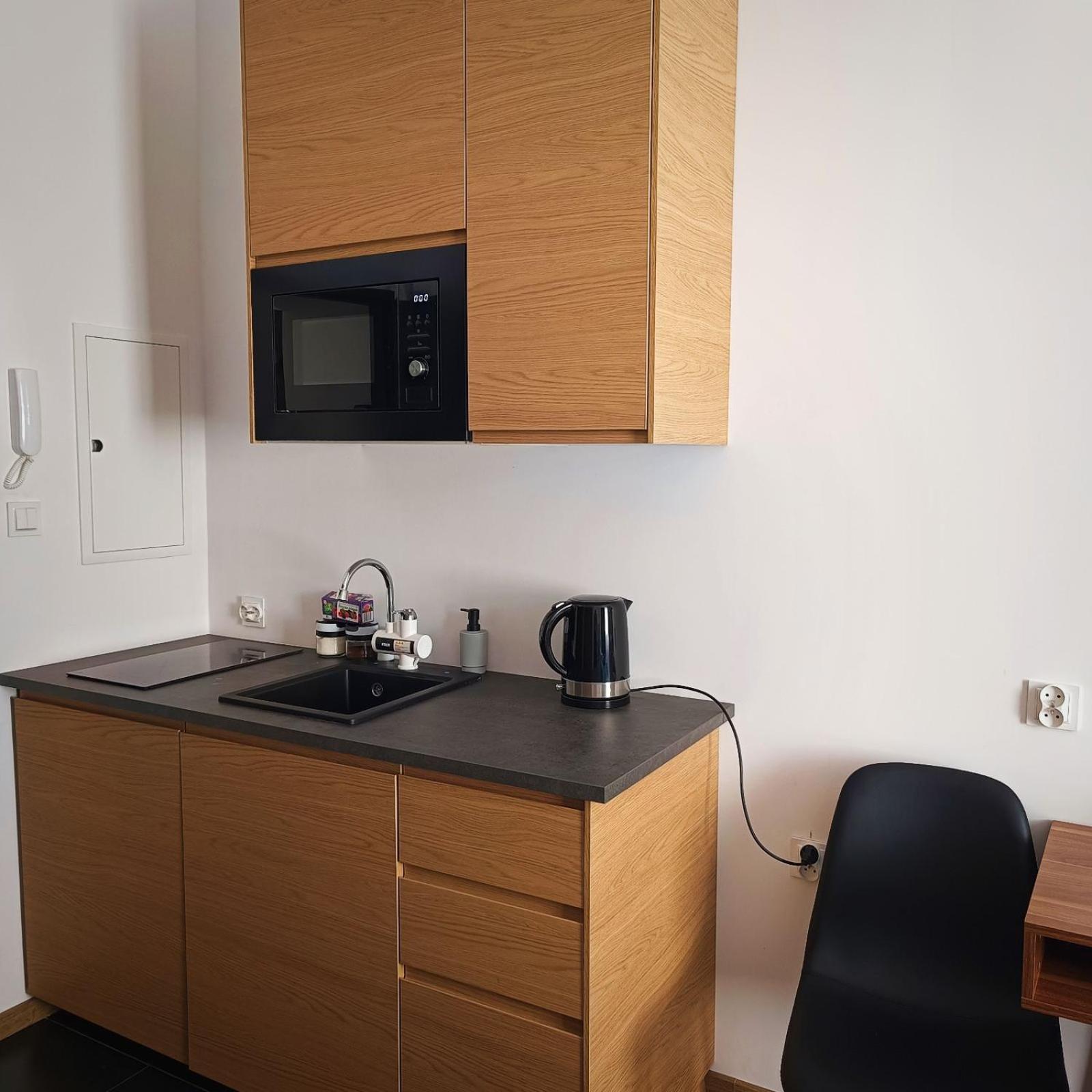 Mh Apartment Rzeszów Εξωτερικό φωτογραφία